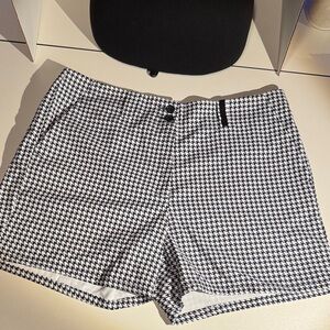 Women’s Black & White Houndstooth Golf Shorts